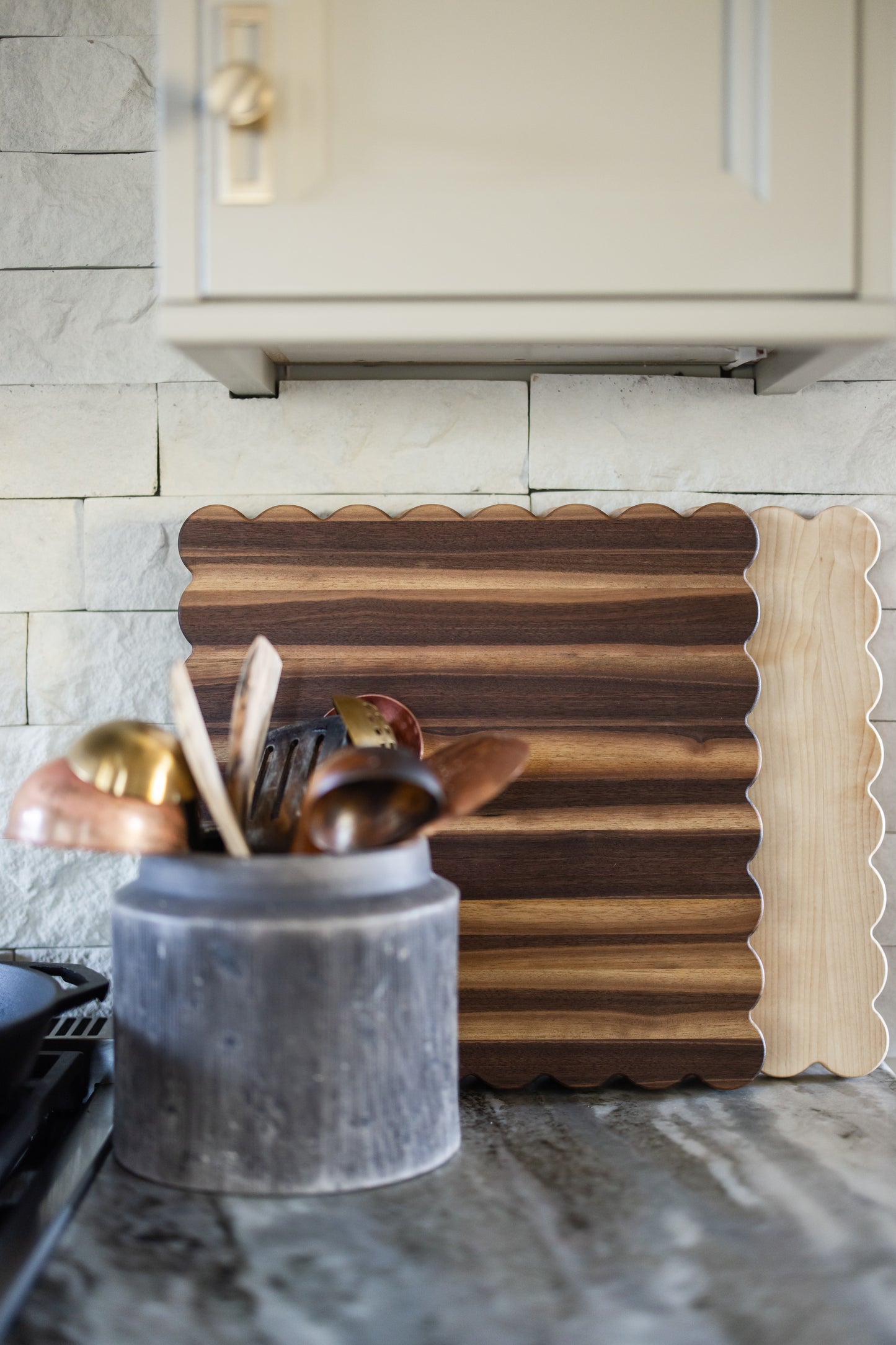 Duke Heirloom Cutting Board — Edge Grain Walnut
